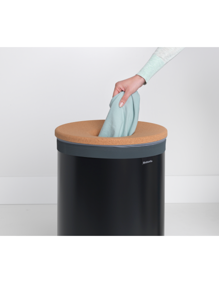 Brabantia Skalbinių dėžė 60L - juoda matinė