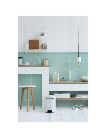 Brabantia Šiukšlių dėžė NewIcon 5L - balta