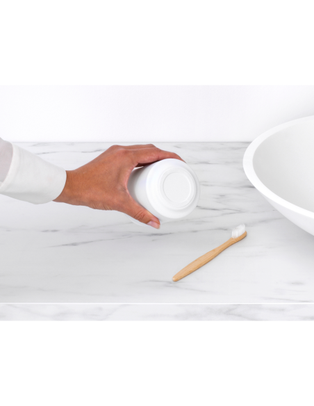 Dantų šepetėlių indelis Brabantia Mindset - balta