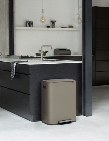 Brabantia Šiukšlių dėžė su pedalu BO 2X30L
