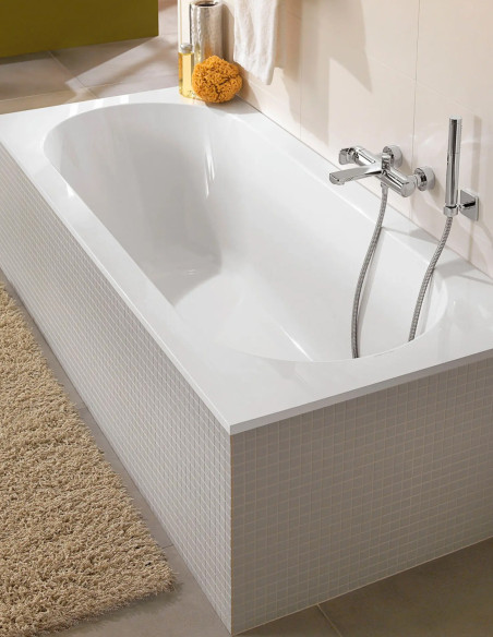 Stačiakampė vonia Villeroy & Boch Oberon